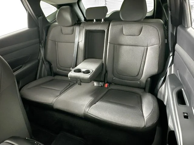 New 2026 Hyundai TUCSON HYBRID SEL