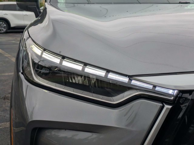 New 2027 GRAPHITE SHADOW INFINITI Luxe FWD image 9