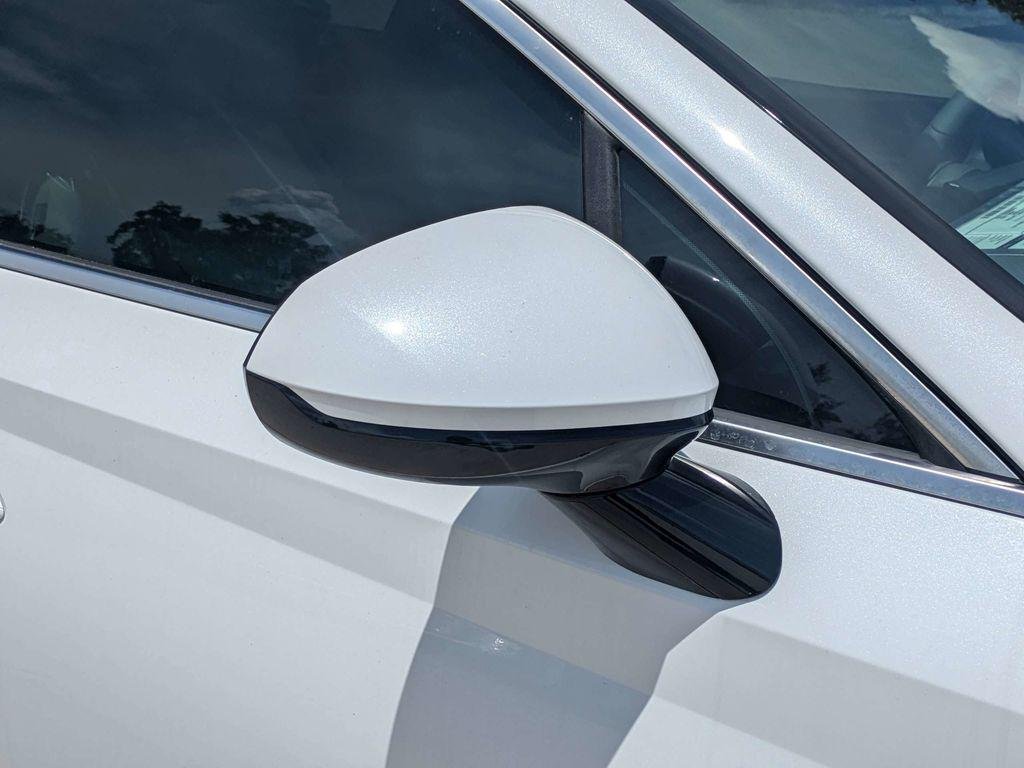 New 2026 White Hyundai SEL Sport image 10