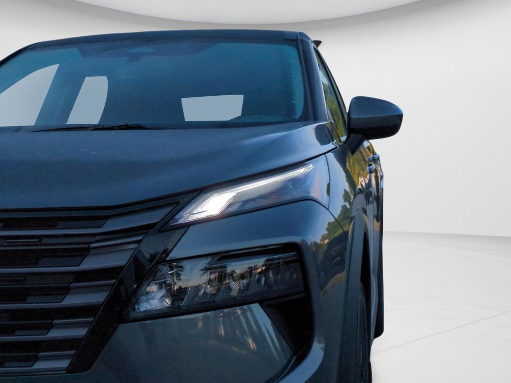 New 2026 Gun Metallic Nissan SV image 24