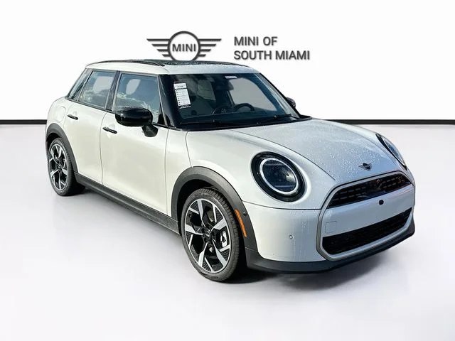2026 MINI Hardtop Cooper S's photo