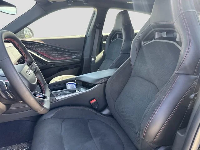 New 2026 Diamond Black Crystal Pearlcoat Dodge R/T image 18