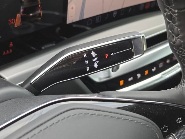 2026 Cadillac LYRIQ V - Photo 13