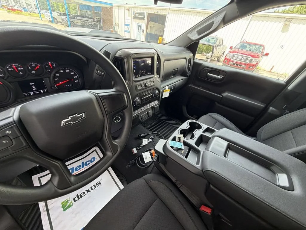 New 2026 Summit White Chevrolet Custom Trail Boss image 19