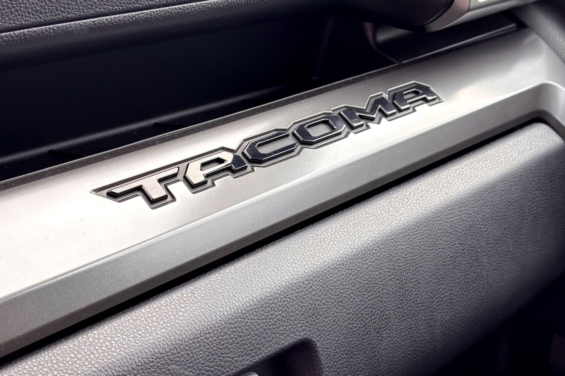 2024 Toyota Tacoma TRD Sport - Photo 23
