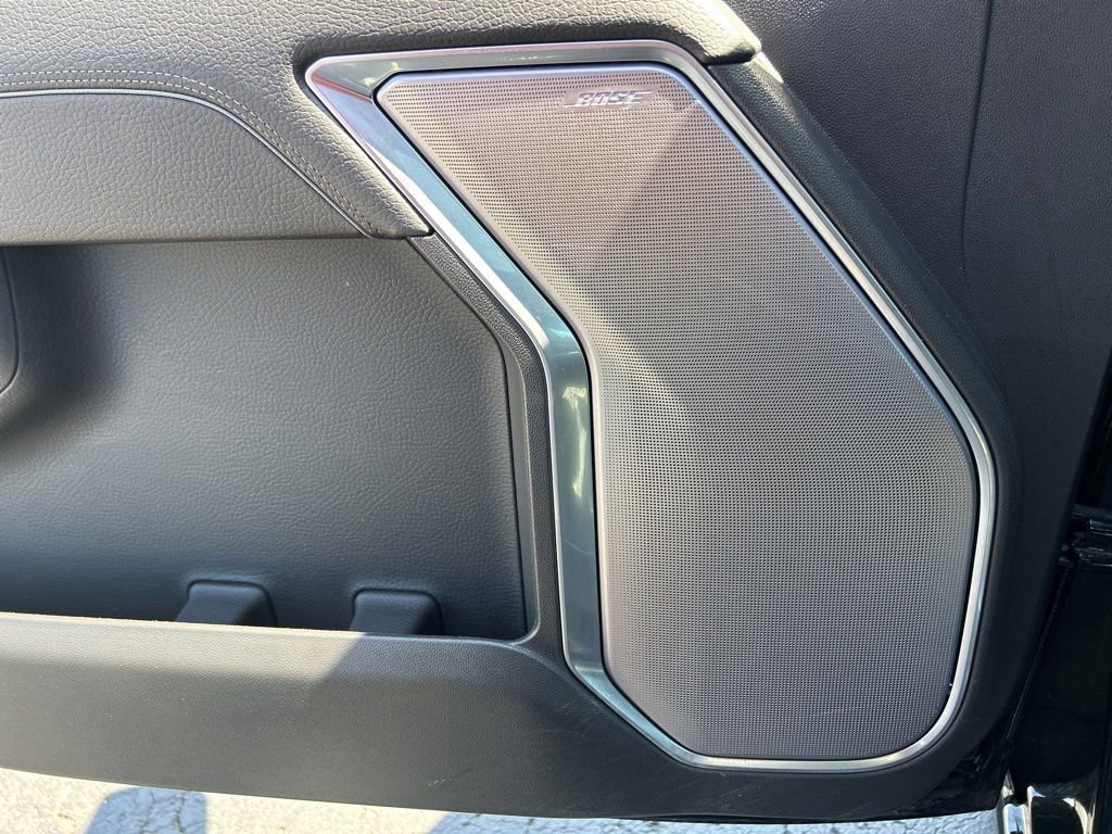 Used 2024 Onyx Black GMC Denali image 19