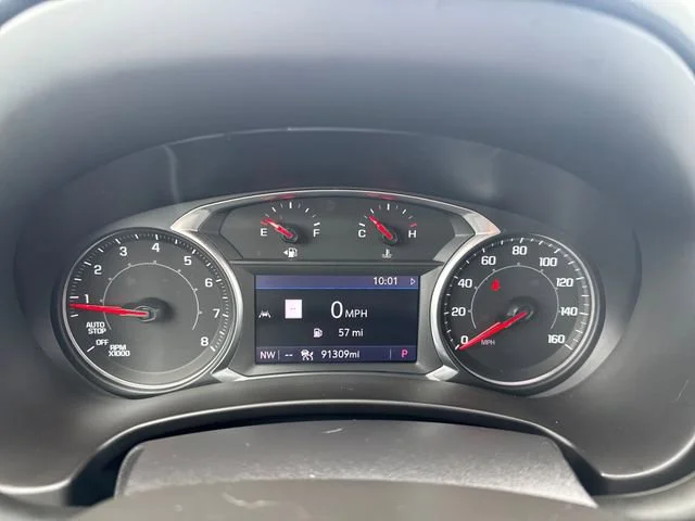 Used 2020 Smokey Quartz Metallic GMC SLT image 18