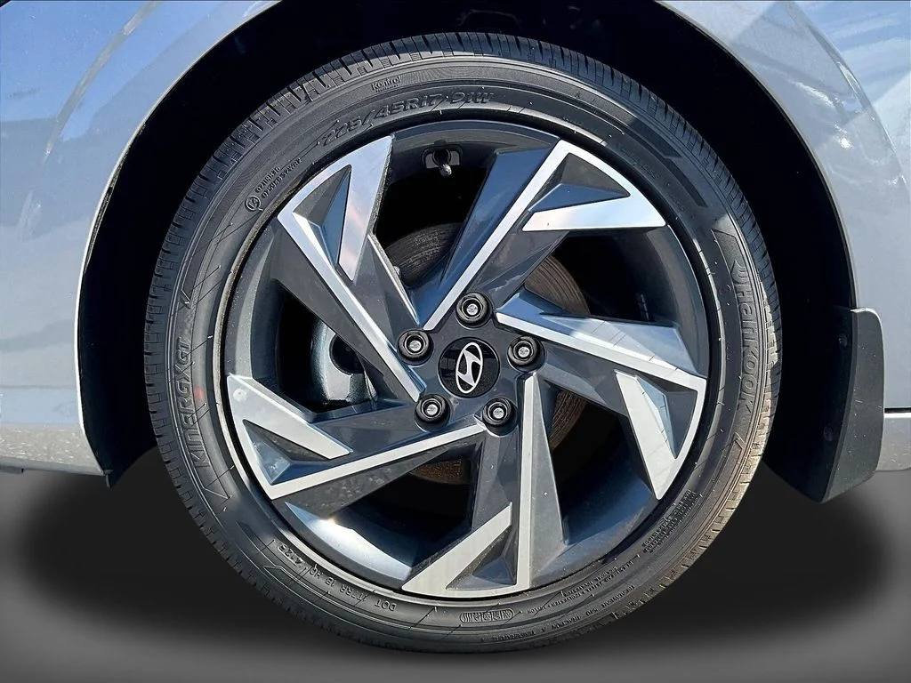 New 2026 Silver Hyundai Limited image 12