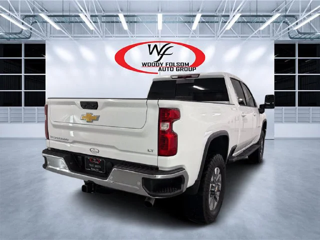 Used 2024 White Chevrolet LT image 6