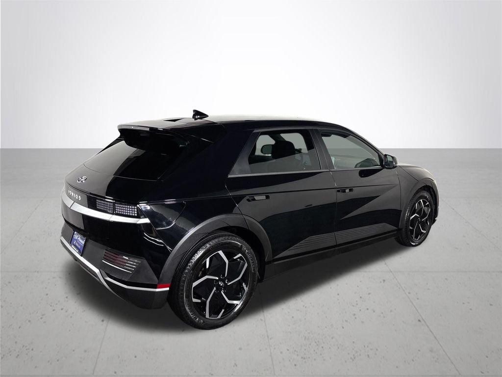 Used 2024 Abyss Black Hyundai SEL image 6