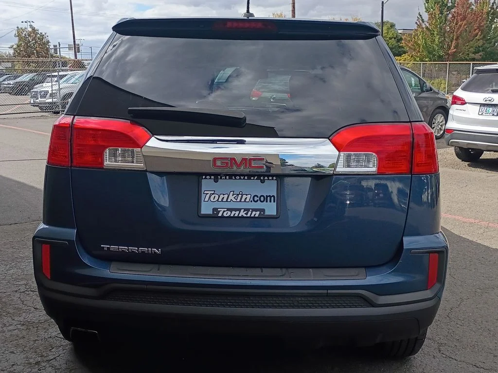 Used 2016 Blue GMC SLE-1 image 6