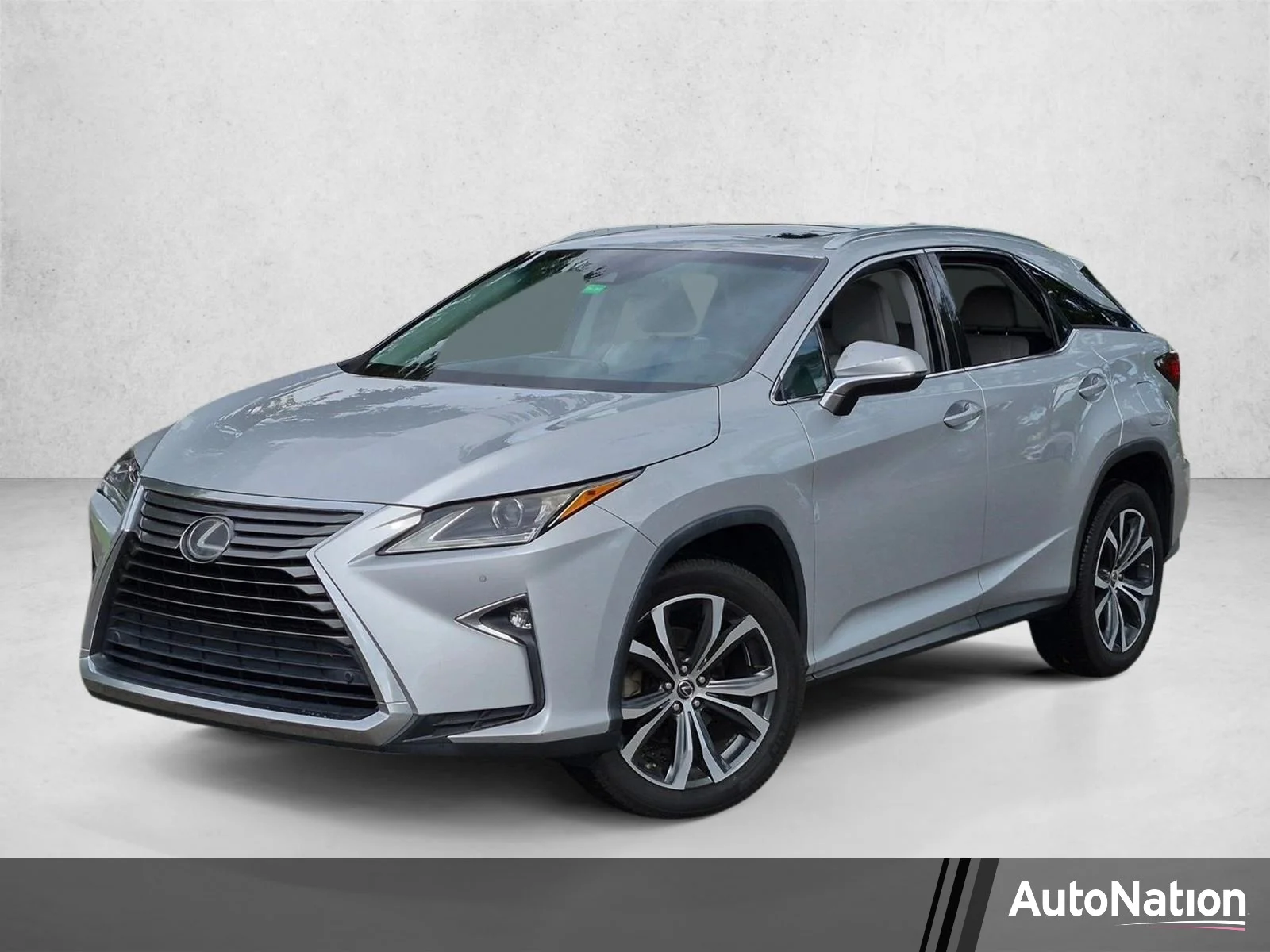 Used 2019 Silver Lining Metallic Lexus RX 350 image 1