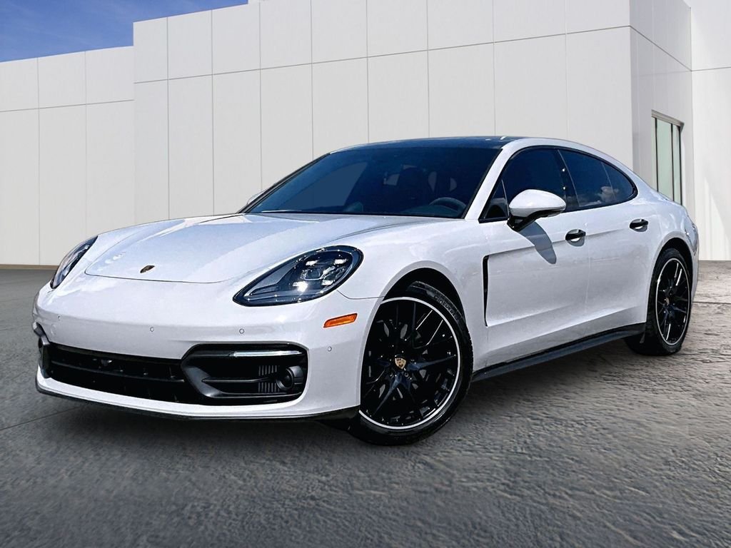 Used 2023  Porsche 4 Platinum Edition image 1
