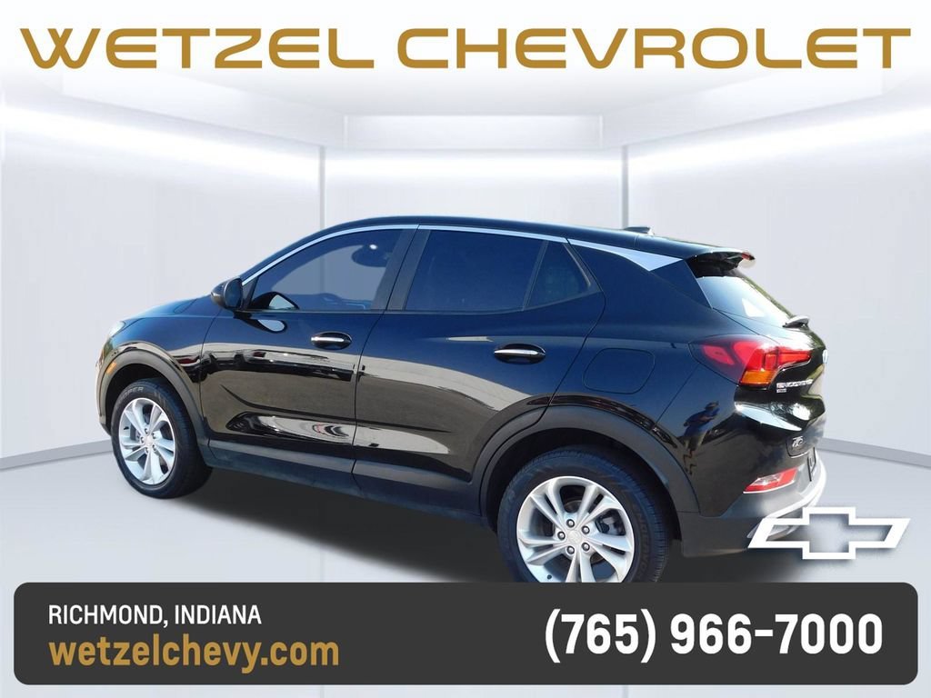 Used 2023 Ebony Twilight Metallic Buick Preferred image 5