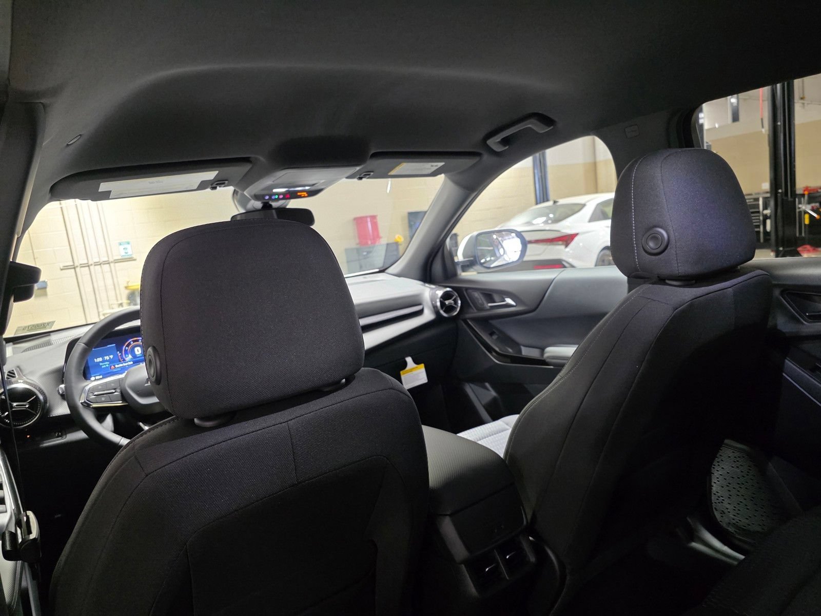 2027 Chevrolet Equinox LT - Photo 15