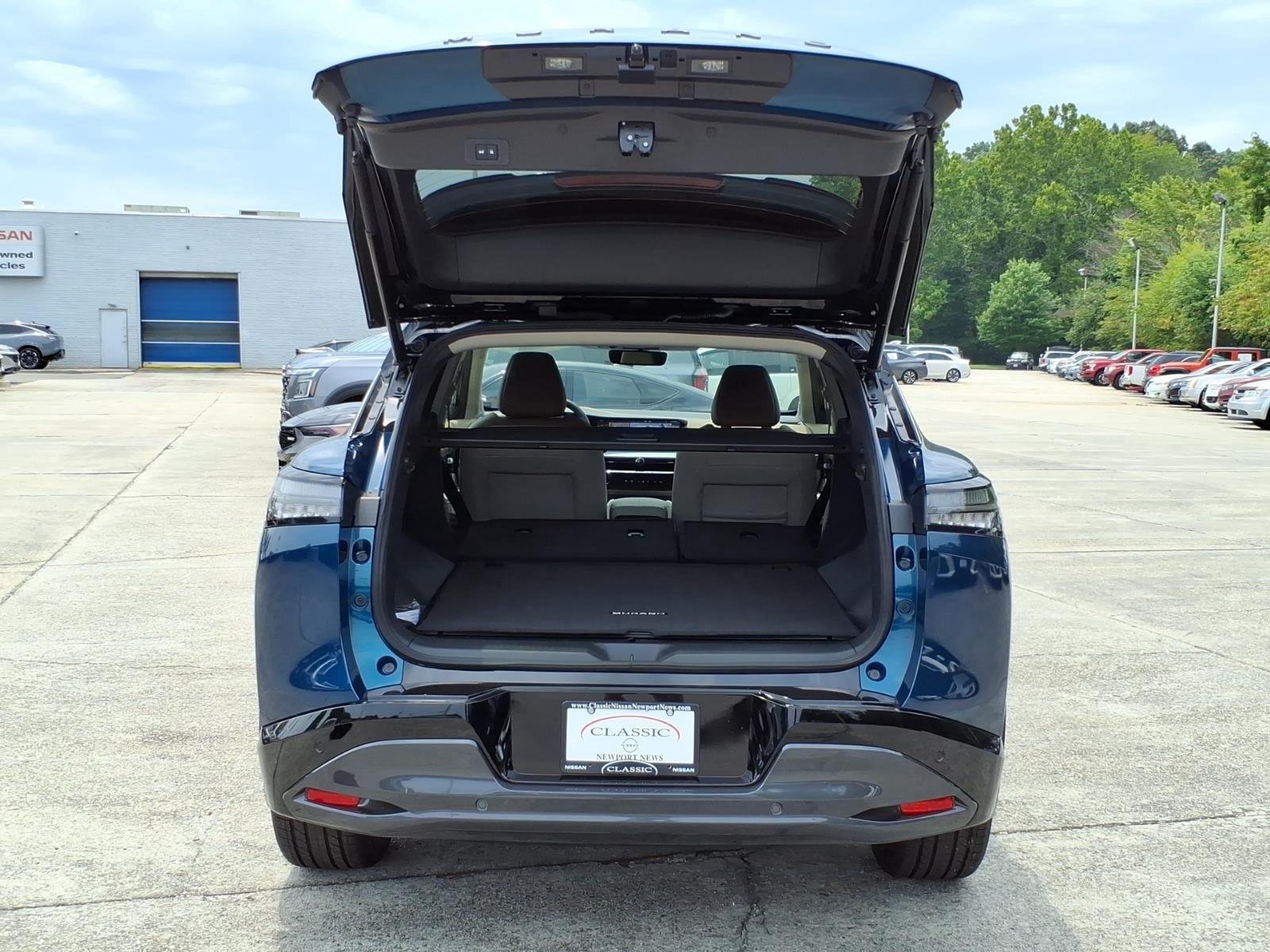 New 2026 Aurora Blue Pearl Metallic / Super Black Two-tone Nissan Platinum image 24