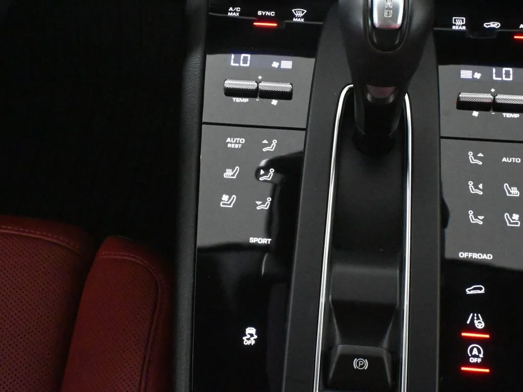 Certified Used 2024 White Porsche  image 25