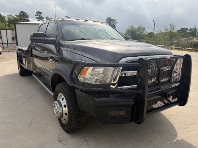 Used 2016 Granite Crystal Metallic Clearcoat Ram Tradesman image 7