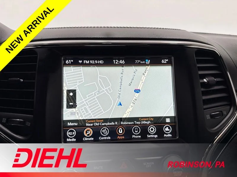 Used 2018 Black Jeep Overland image 34