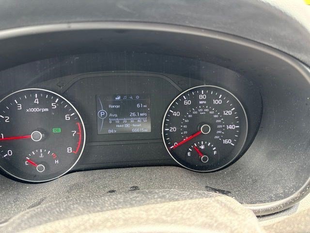 Used 2019 Sparkling Silver Kia LX image 10