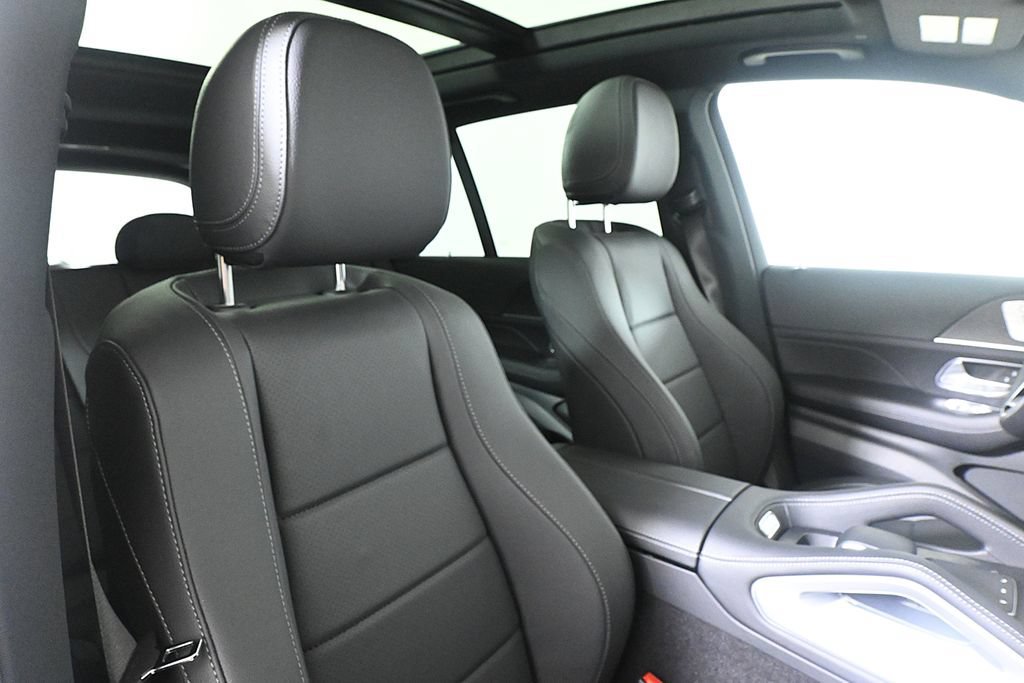 New 2026 MANUFAKTUR Moonlight White Magno Mercedes-Benz GLE 450 image 74