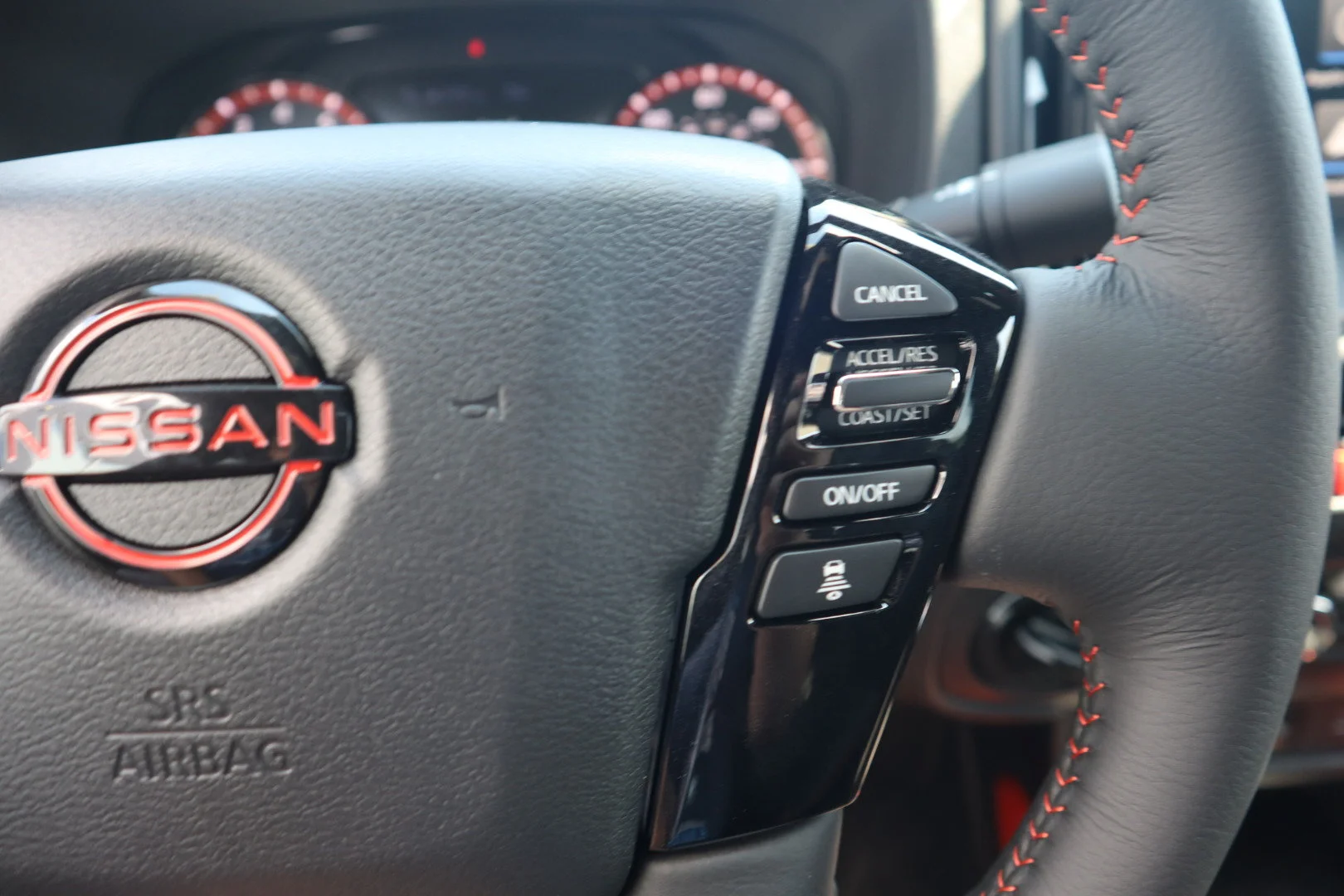 New 2026 Glacier White Nissan Crew Cab PRO-4X® image 21