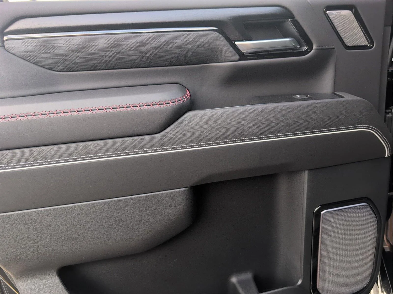 New 2026 Onyx Black GMC AT4X image 9