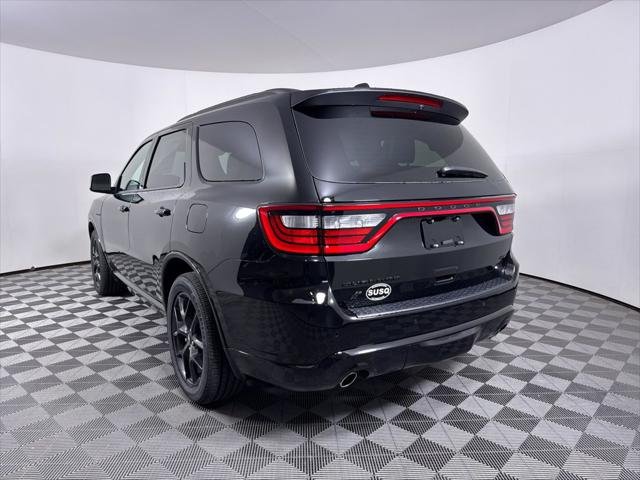 New 2026 Diamond Black Clear-Coat Exterior Paint Dodge GT PLUS image 21