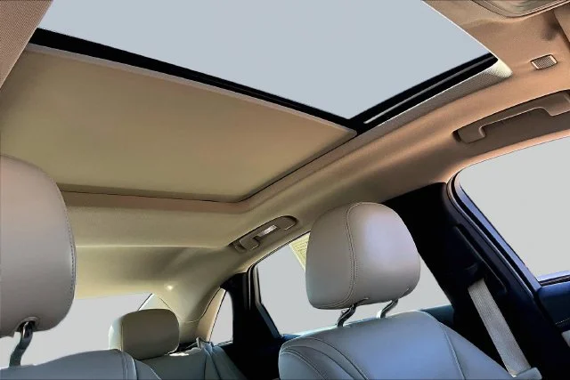 Used 2018 White Cadillac Luxury image 16
