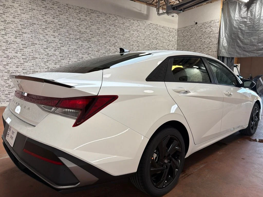 New 2026 Serenity White Hyundai SEL Sport image 7