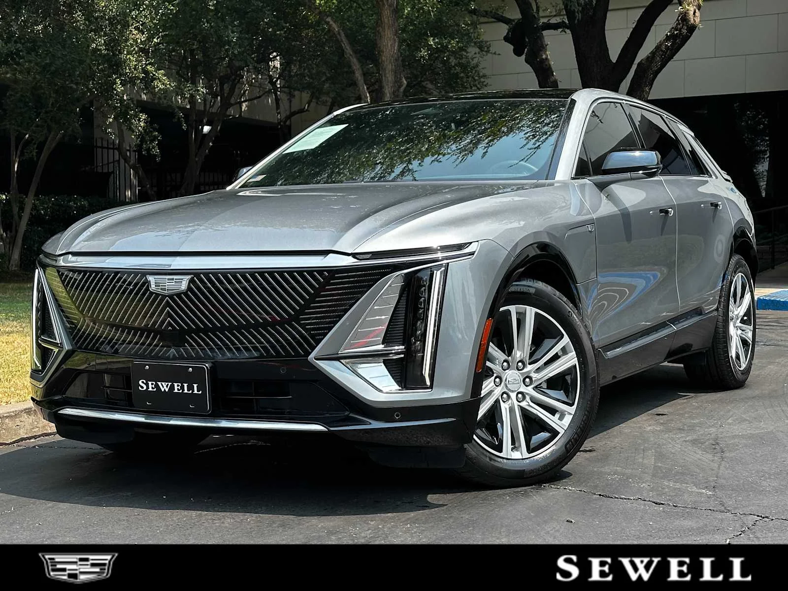 2024 Cadillac LYRIQ