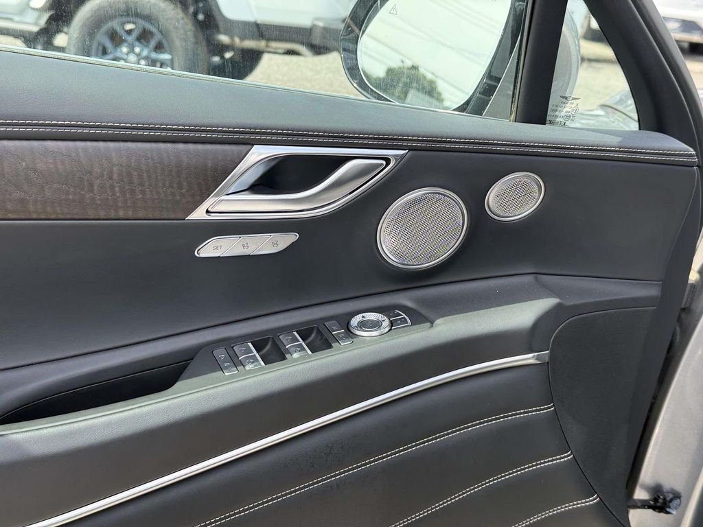 2024 GENESIS GV80 Standard - Photo 14