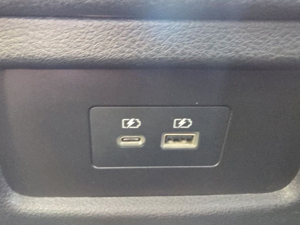 Used 2024 Silver Nissan SV image 33