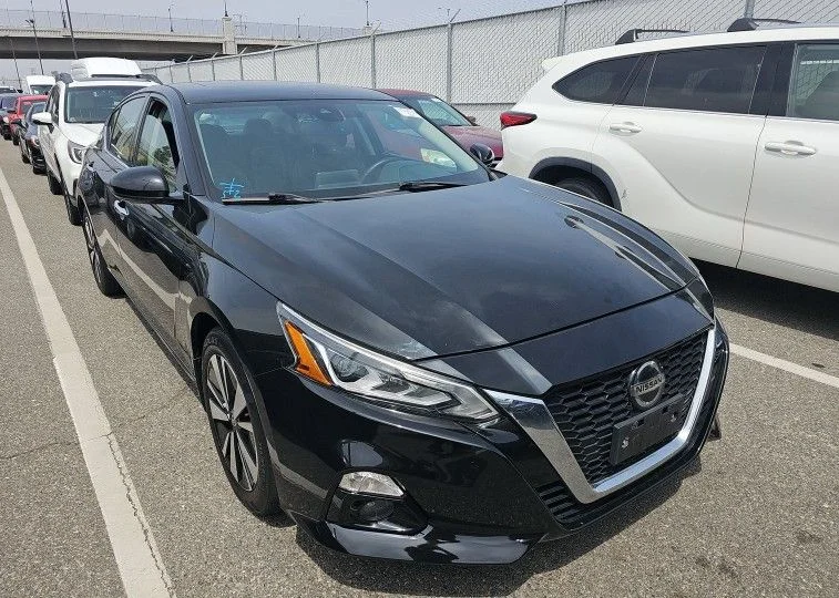 2019 Nissan Altima 2.5 SV's photo