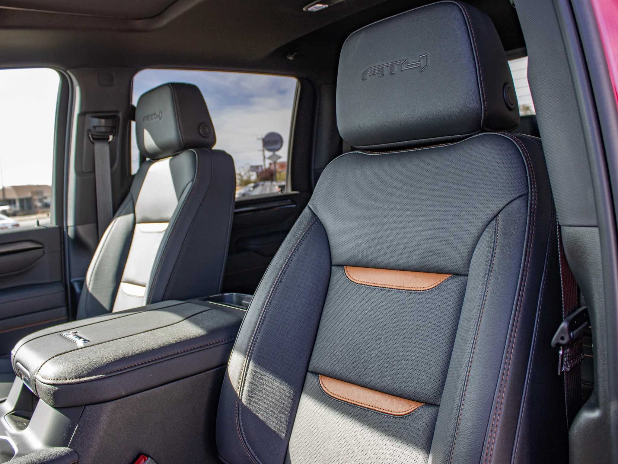 2026 GMC Sierra 2500HD AT4 - Photo 26