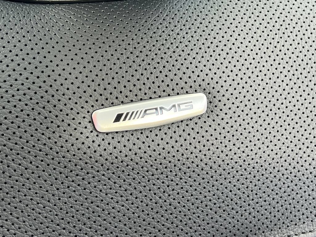 New 2026 MANUFAKTUR Moonlight White Metallic Mercedes-Benz AMG® C 43 4MATIC Sedan image 63