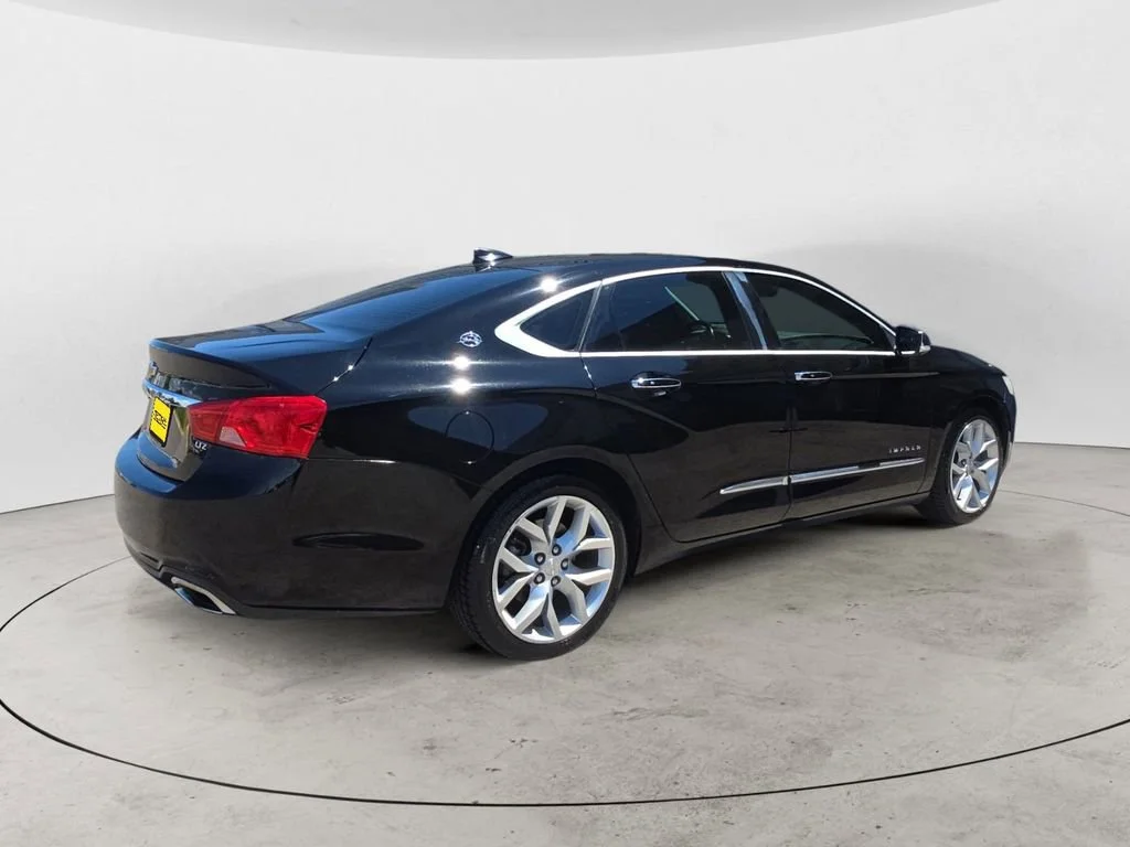 Used 2015 BLACK Chevrolet LTZ image 5