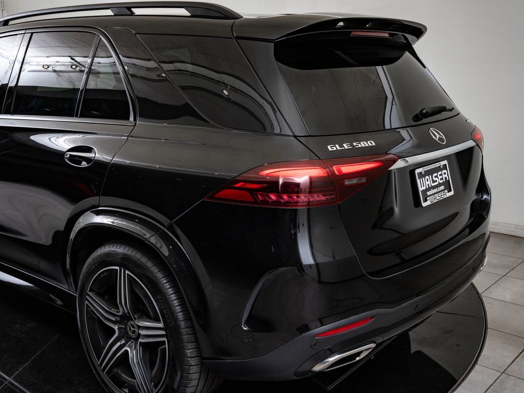 Certified Used 2026 Obsidian Black Metallic Mercedes-Benz GLE 580 image 19