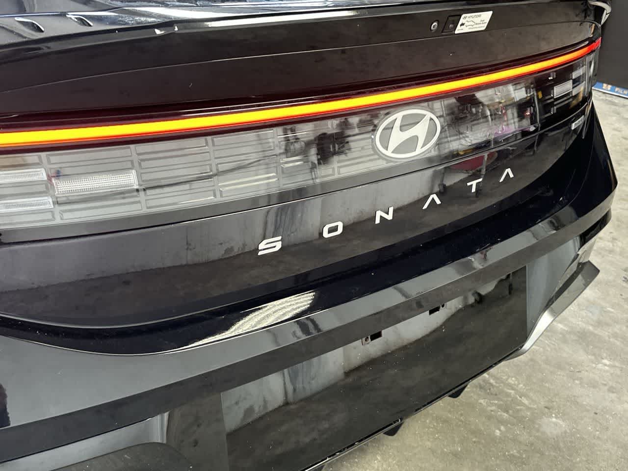 2025 Hyundai Sonata Hybrid SEL - Photo 10