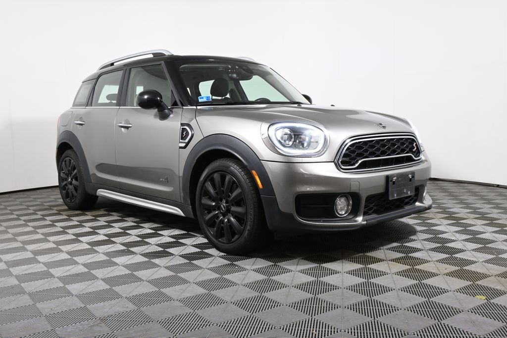 Used 2019 Silver MINI  image 9