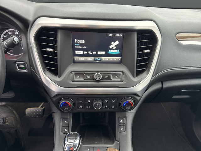 2018 GMC Acadia SLE-2 - Photo 8