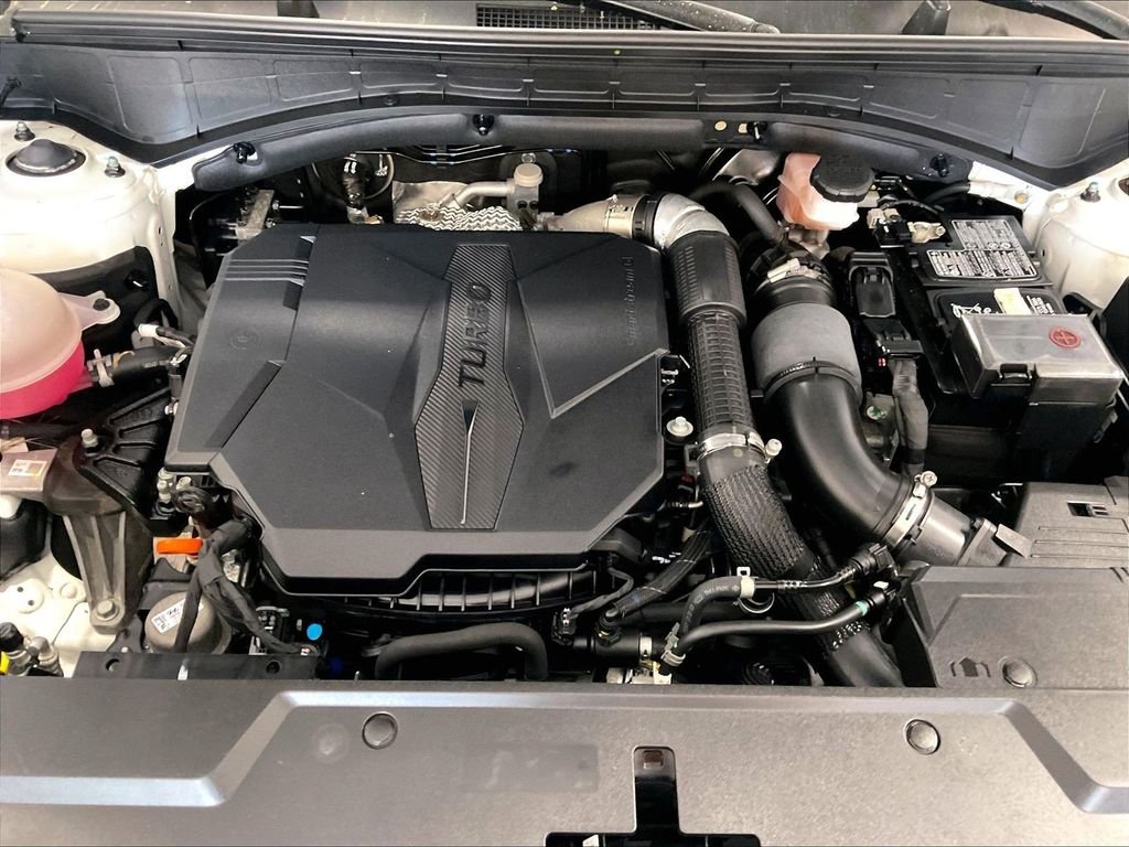 Certified Used 2024 White Hyundai SEL image 29