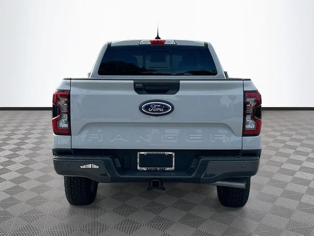 New 2026 Avalanche Ford XLT image 5