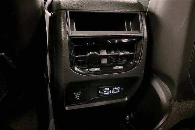 2024 Jeep Grand Cherokee Altitude - Photo 32