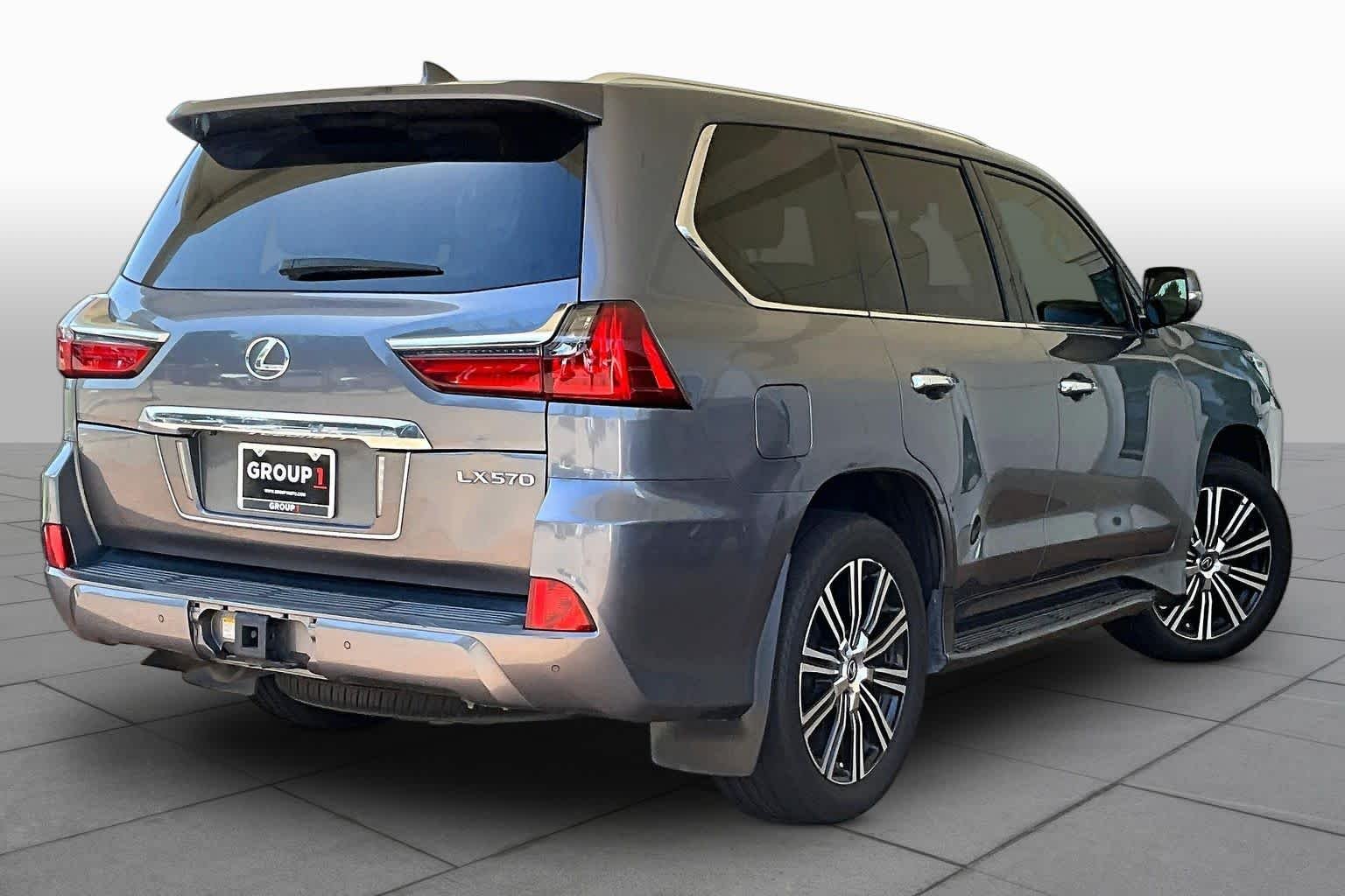 Used 2019 Nebula Gray Pearl Lexus  image 11