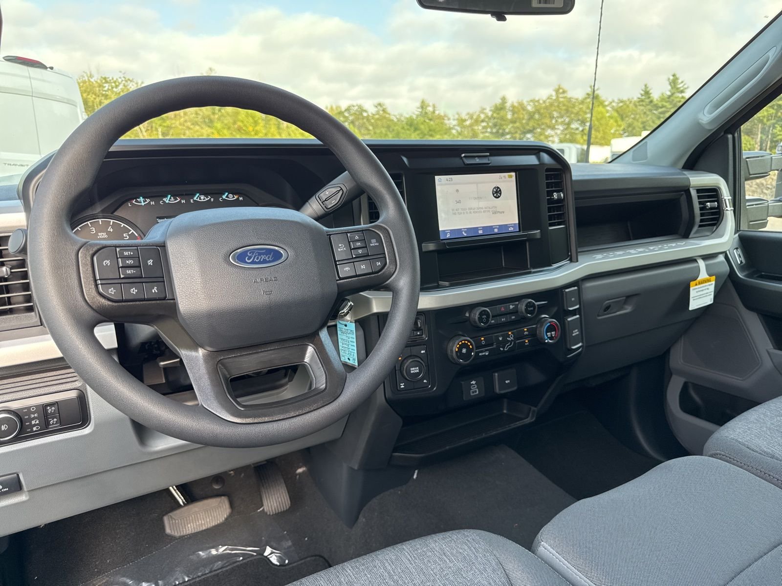 2026 Ford F-350 Super Duty XL - Photo 18
