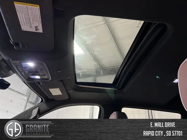 Used 2024 White GMC Denali Ultimate image 22