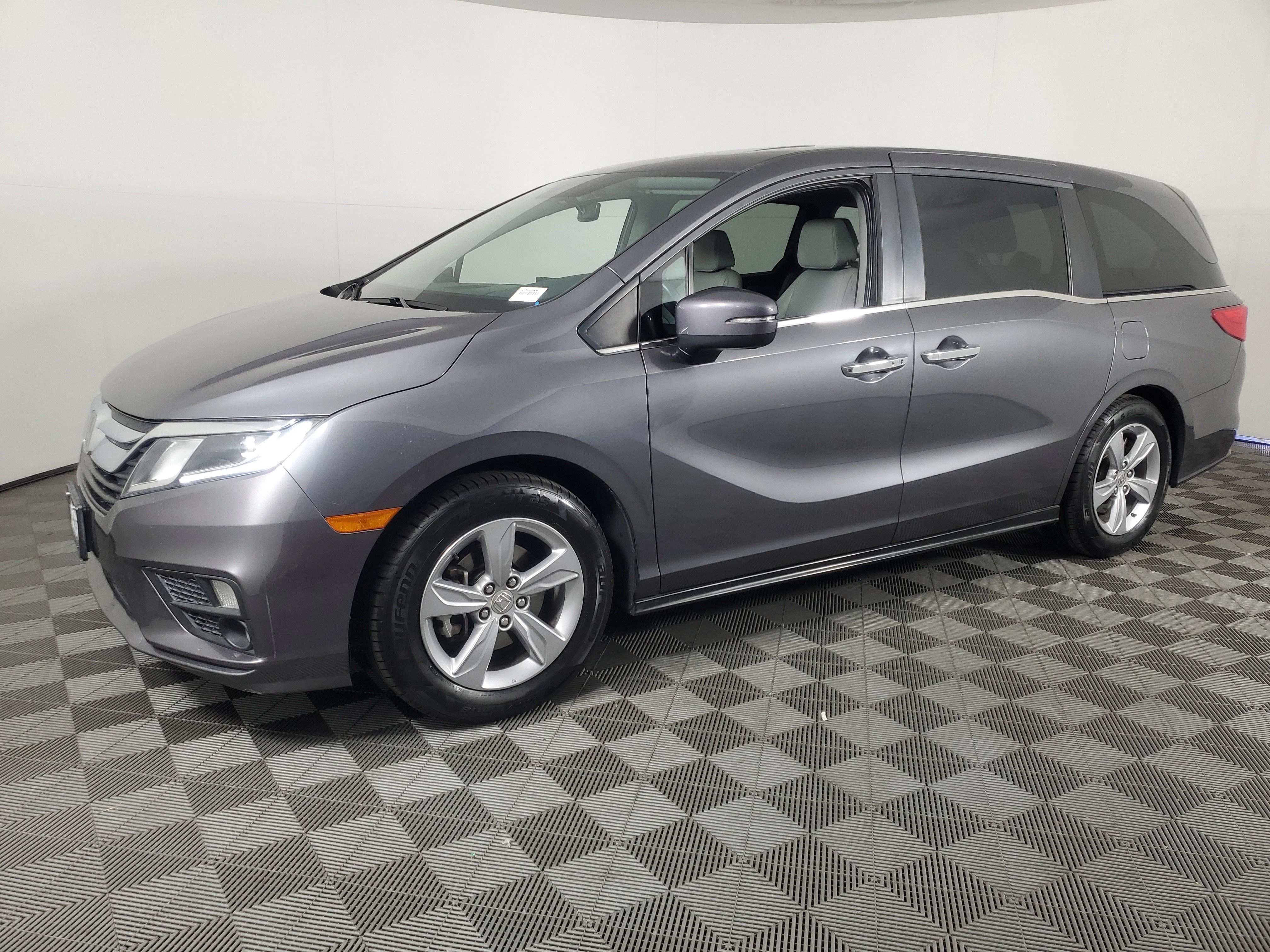 Used 2018 Modern Steel Metallic Honda EX-L image 8