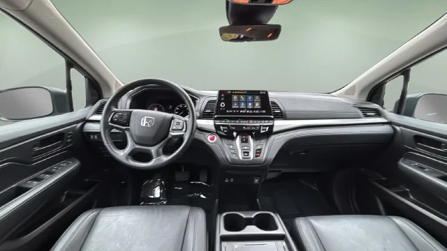 Used 2025  Honda EX-L image 16