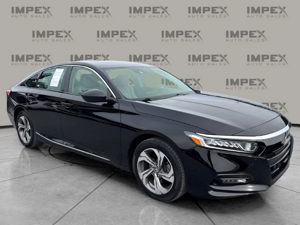 Used 2019  Honda EX image 7